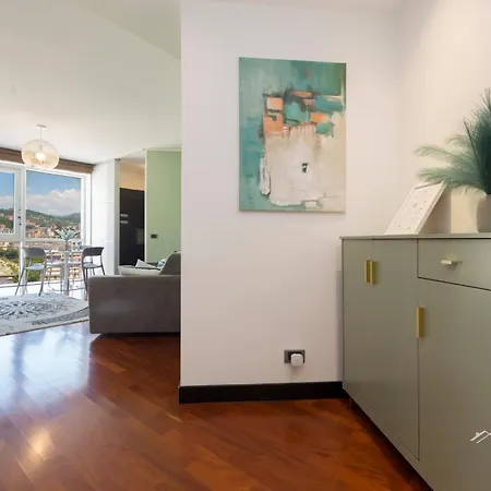 Train Station| Parking| A/c| Wifi By Tilo Apartamento Génova